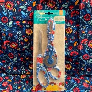 Fabric scissors and rotary cutter set
